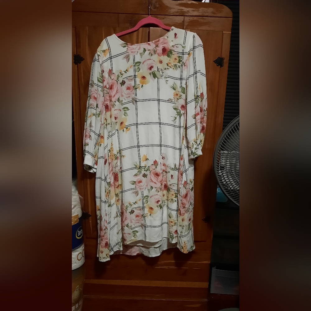 ODDY Dress